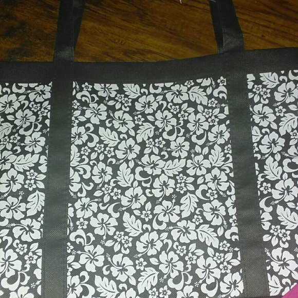 Bags - Picture 3 of 4